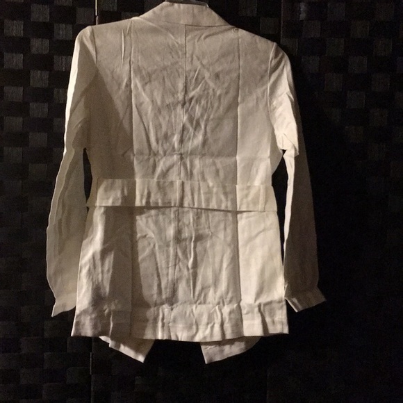 Women's Long Sleeve Wrap Blazer White S or M NWT - Picture 7 of 10
